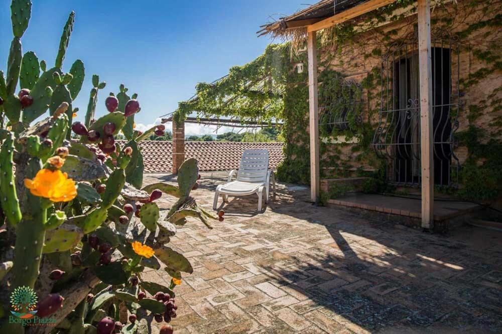Borgo Piazza Bed and Breakfast Catanzaro Buitenkant foto